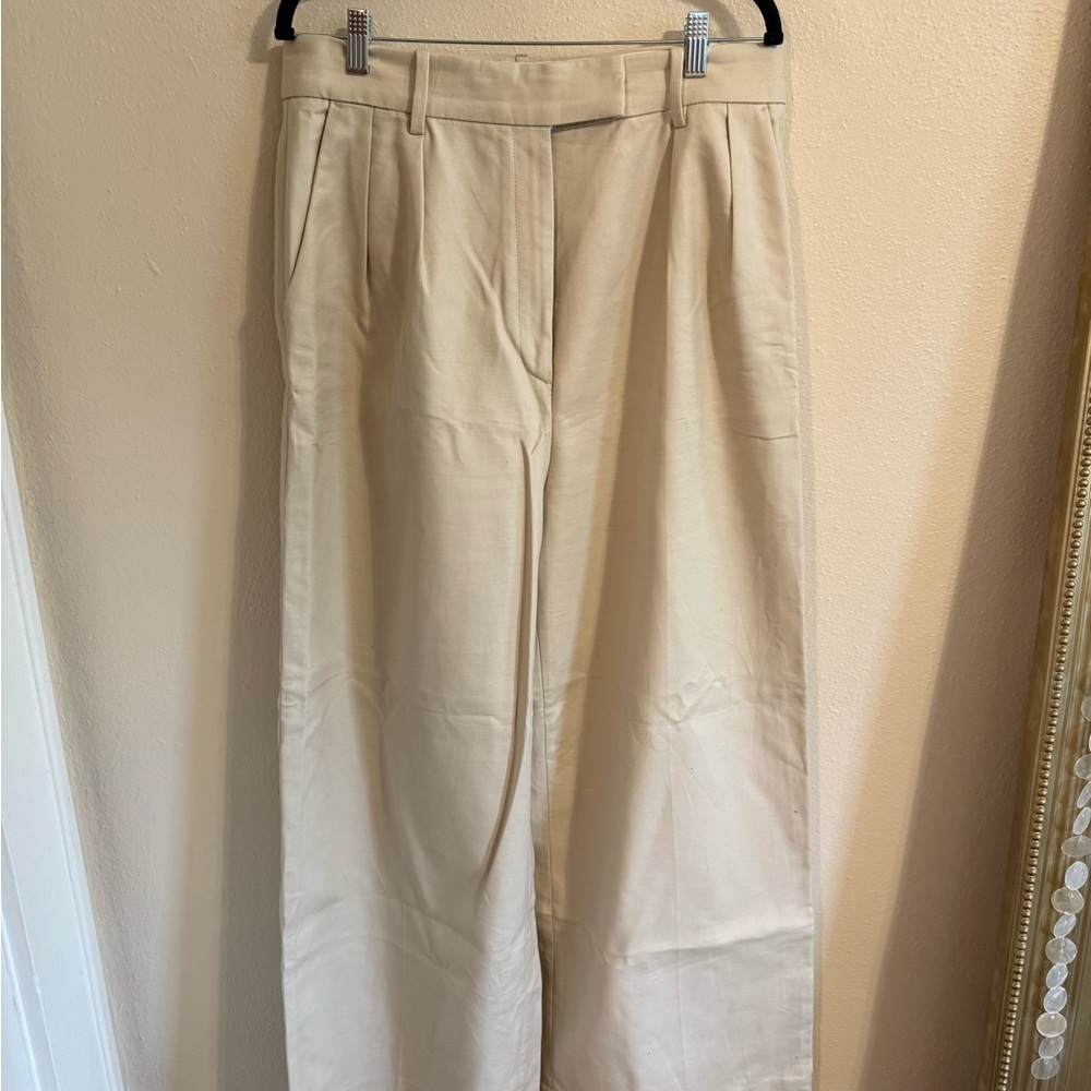 Banana Republic Beige Pants